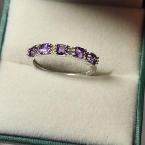 Elegant Amethyst Sterling Silver Ring
